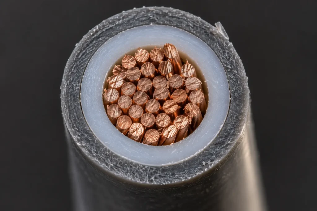 Macro cross-section of UL 3239 wire showing the optional jacket over the insulation layer