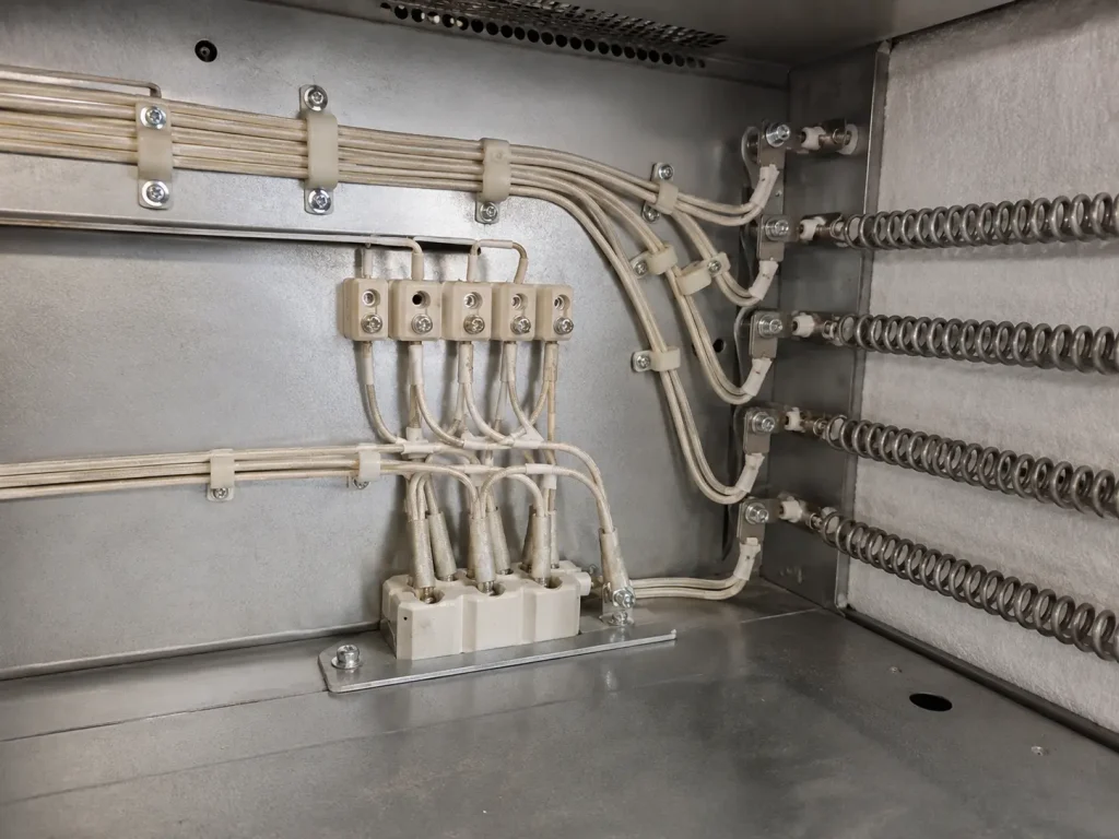 UL 5128 mica wire used for internal wiring of high-temperature equipment with protected routing and heating element connections